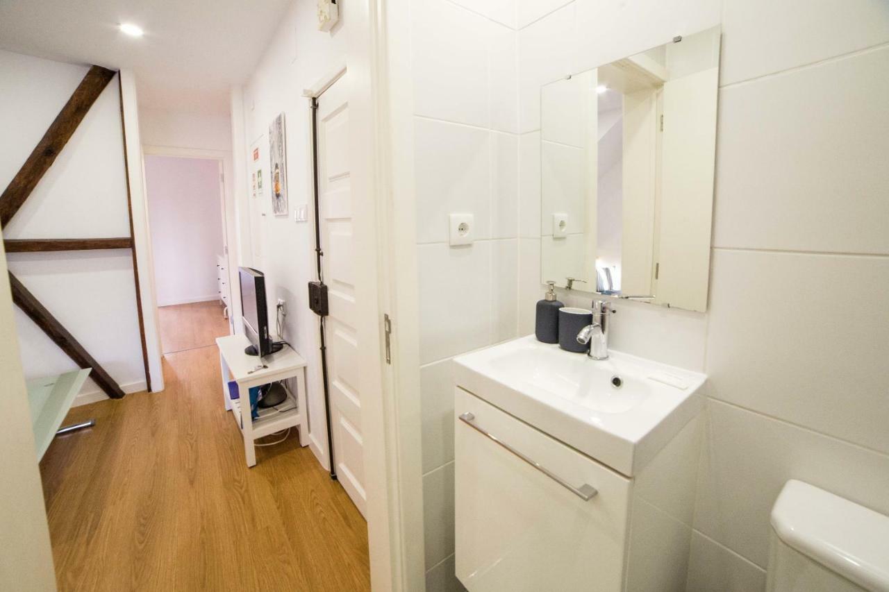 Flh Fresh And Cozy Old Town Duplex Appartement Lisboa